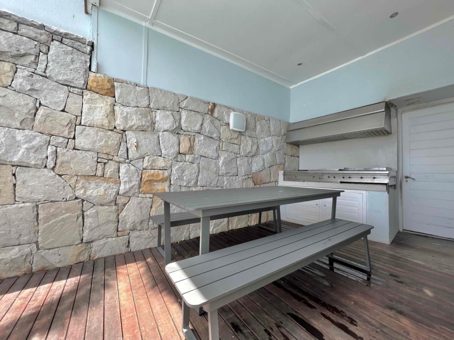 4 Bedroom Property for Sale in Clifton Western Cape